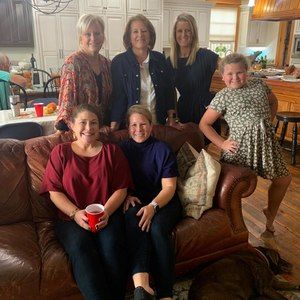 Meet your Posher, Faye